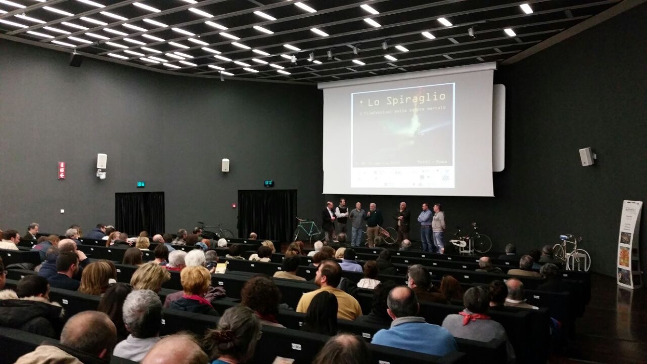 IMG-20150409-WA0016